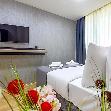 The Business Class Hotel 3*