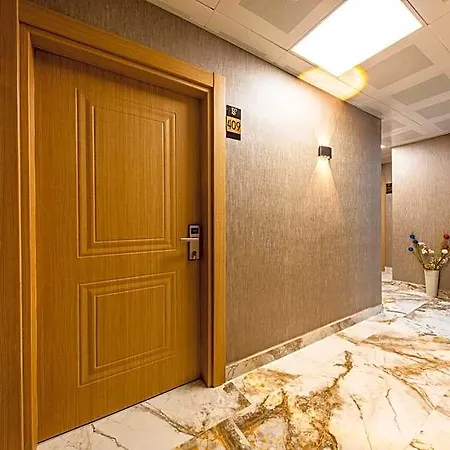 Hotel The Business Class 3*