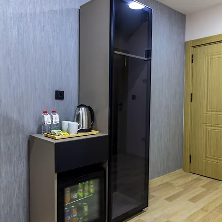 The Business Class 3*